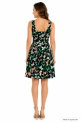 143.jpg
